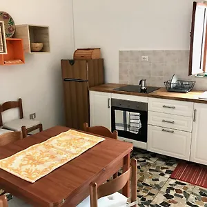 Casa In Centro A Due Passi Dal Mare Casa vacanze